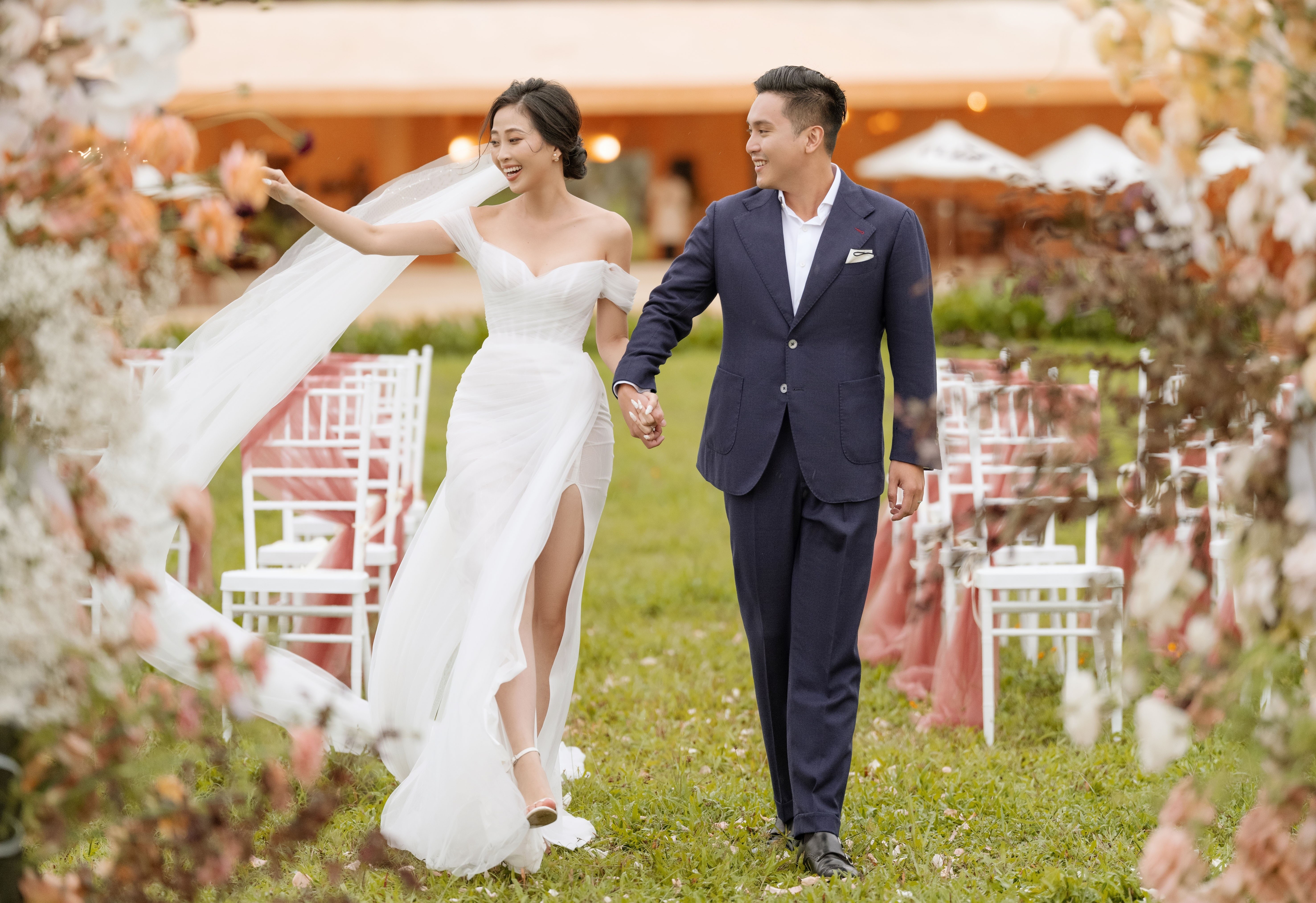 MC Liêu Hà Trinh đã có một bữa tiệc cưới thân mật tại Cam Ranh, Nha Trang. Ảnh: Ana Mandara Cam Ranh.  - ana_mandara_cam_ranh_1_2 - Khi đám cưới ở resort không chỉ dành riêng cho giới siêu giàu