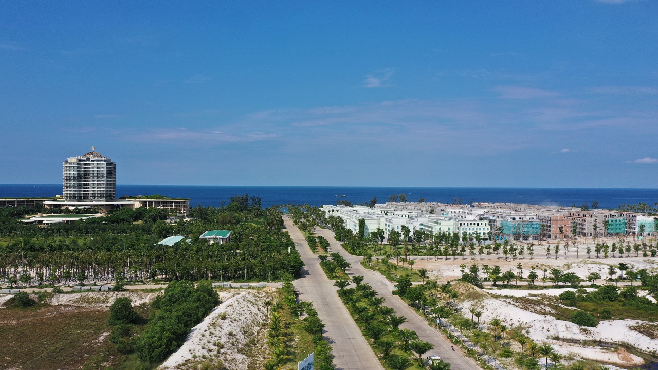 Hạ tầng du lịch của Phú Quốc không ngừng được đẩy mạnh với nhiều dự án tầm cỡ_WikiPhuQuoc Đảo ngọc phú quốc - Hạ-tầng-du-lịch-của-Phú-Quốc-không-ngừng-được-đẩy-mạnh-với-nhiều-dự-án-tầm-cỡ_WikiPhuQuoc - Đảo ngọc Phú Quốc: Tháo bỏ rào cản để trỗi dậy.