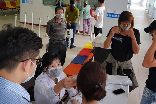 Phú Quốc bác tin khách Nga dẫn bé trai nghi nhiễm virus corona trốn viện