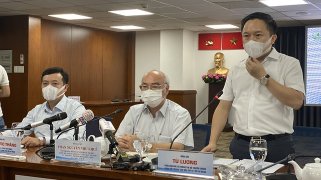 Ông Phạm Phú Quốc xin thôi đại biểu Quốc hội và chức Tổng giám đốc - Ảnh 1.
