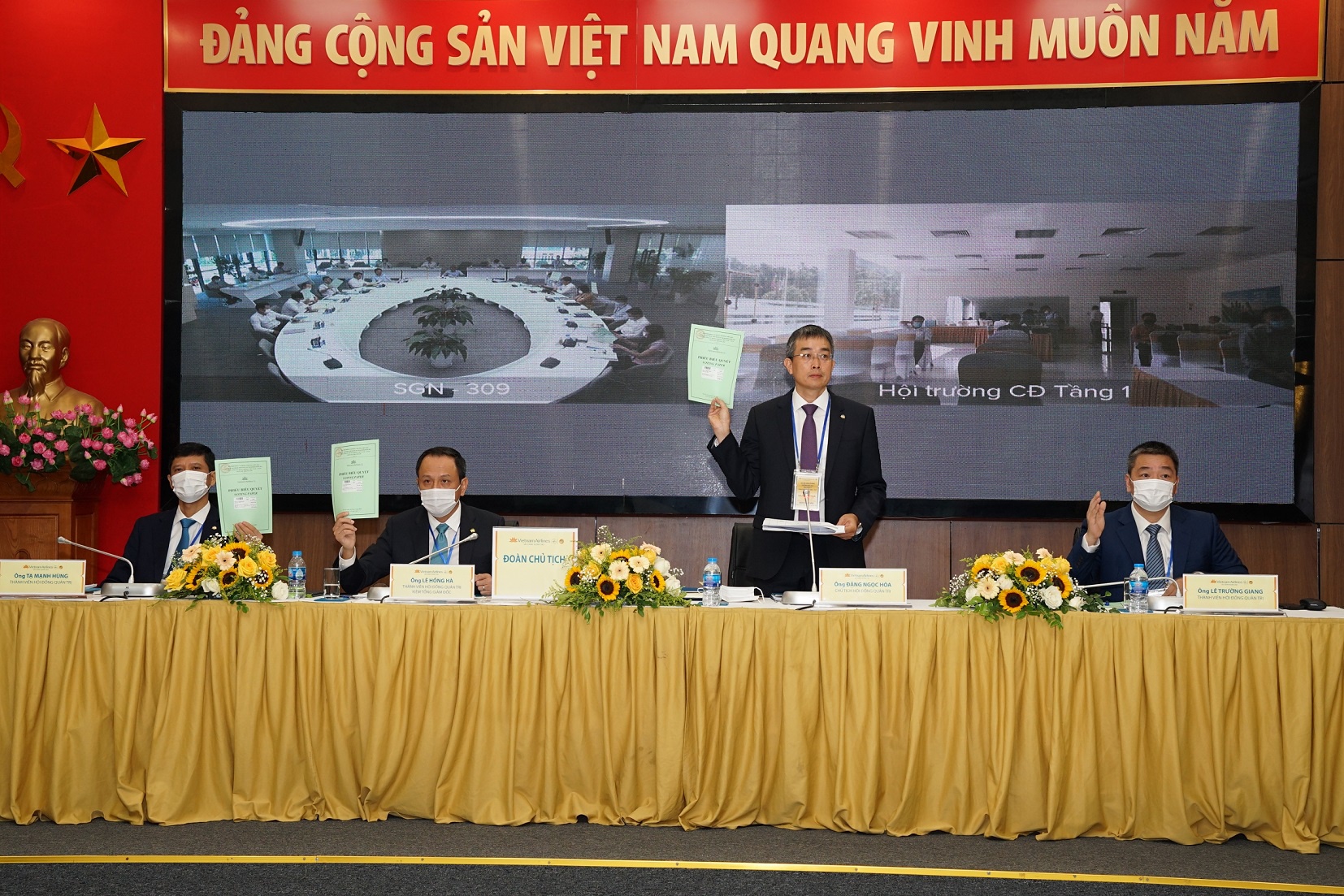 vietnam airlines lo 2021 anh 1  - 1-1 - Vietnam Airlines dự kiến lỗ hơn 14.500 tỷ trong năm 2021